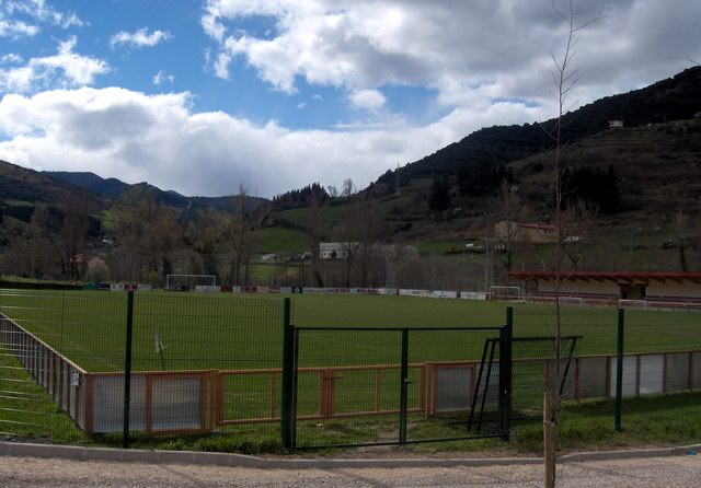 Campo de Futbol de Tama