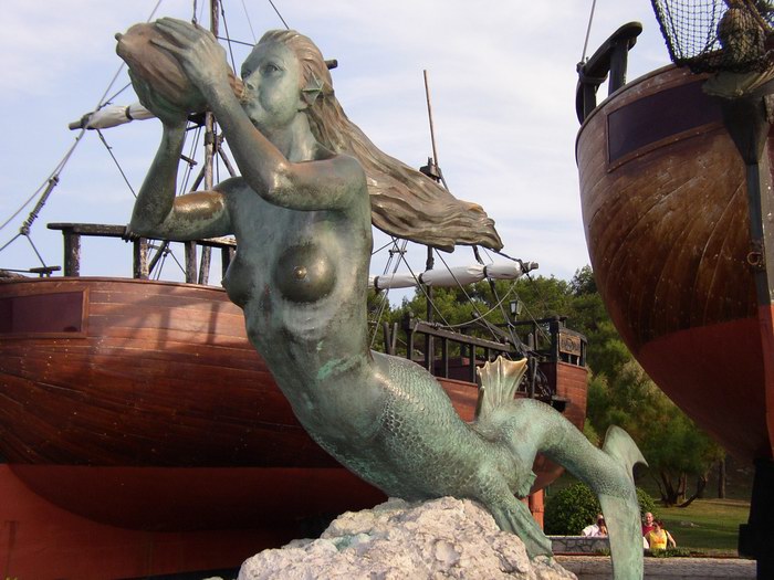 La sirena del parque de la Magdalena