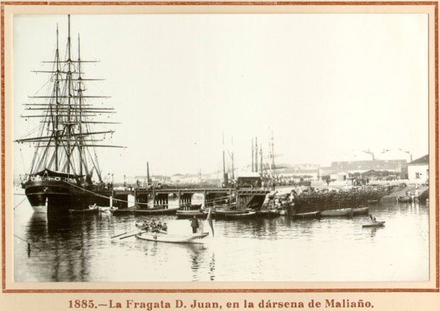 1885 - La fragata D Juan en darsena de Maliaño